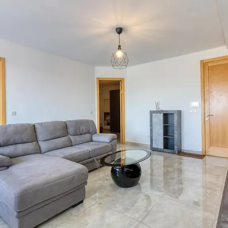 Stunning 1br With Spacious Private Terrace By 360 Estates Apartamento *